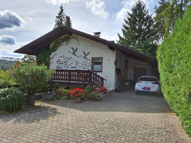 Einfamilienhaus zum Kauf Provisionsfrei 299.000 € 5,5 Zimmer 112 m² 2.193 m² Grundstück Hans-Würflein-Siedlung 11 Trautskirchen Trautskirchen 90619