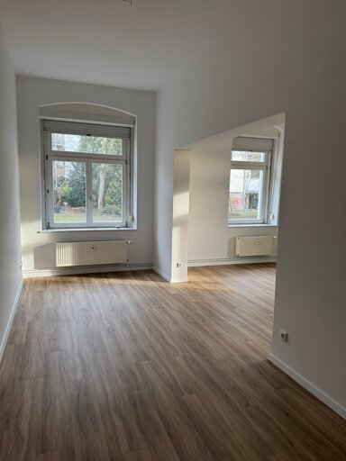 Wohnung zur Miete 380 € 2 Zimmer 63 m² EG frei ab sofort Reichenbach Reichenbach 08468