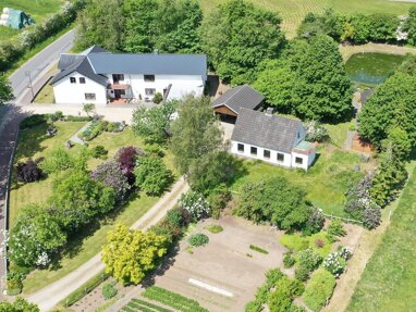 Haus zum Kauf 575.000 € 12 Zimmer 300 m² 8.594 m² Grundstück Janneby Janneby 24992