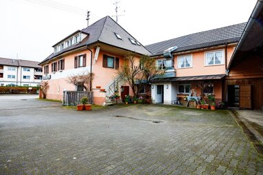 Haus zum Kauf 15 Zimmer 650 m² 1.200 m² Grundstück Wasser Emmendingen 79312