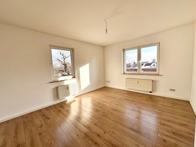 Wohnung zur Miete 309 € 2 Zimmer 56,8 m² 2. Geschoss Reichenbacher Straße 76 Rauschwalde Görlitz 02827