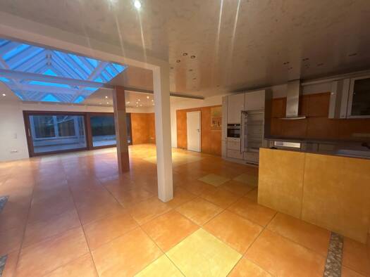 Bungalow zum Kauf 328.000 € 3 Zimmer 137,7 m² 663 m² Grundstück Jöllenbeck Bielefeld 33739