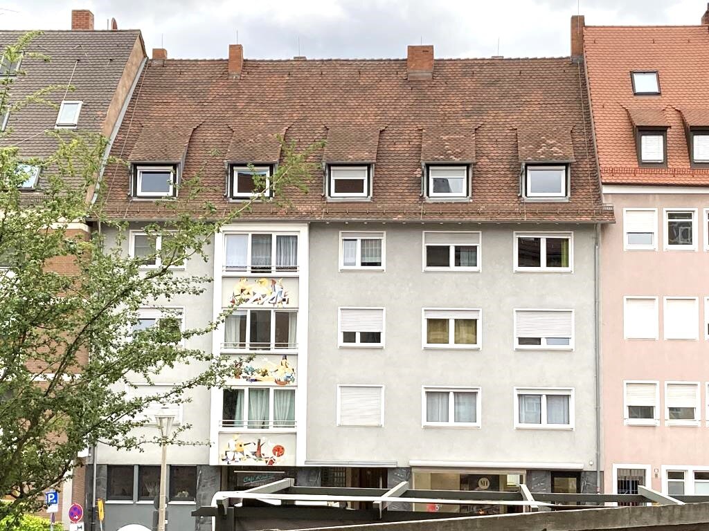 Mehrfamilienhaus zum Kauf 2.690.000 € 24 Zimmer 786 m²<br/>Wohnfläche 420 m²<br/>Grundstück Altstadt / St. Lorenz Nürnberg 90403