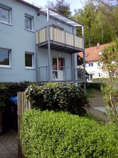 Wohnung zur Miete 360 € 2 Zimmer 51,2 m² EG frei ab 01.05.2025 Bergstr. 23 Freital Freital 01705