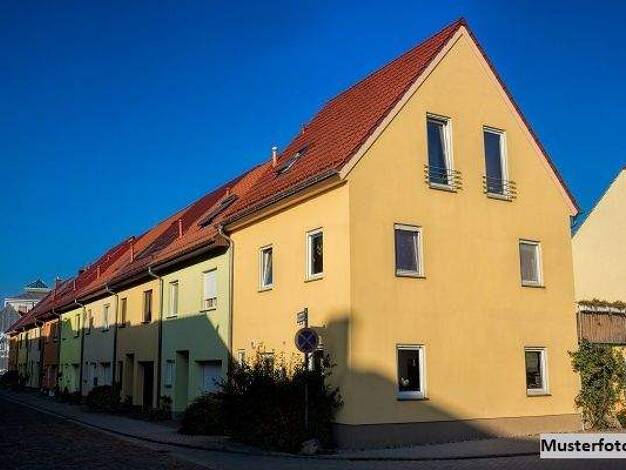 Mehrfamilienhaus zum Kauf 185.000 € 5 Zimmer 127 m² 1.820 m² Grundstück Ründeroth Engelskirchen 51766