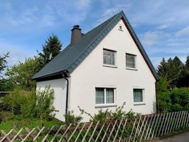 Einfamilienhaus zum Kauf 85.000 € 4 Zimmer 78,6 m² 670 m² Grundstück frei ab sofort Neumark Neumark 08496