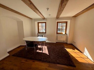 Wohnung zur Miete Wohnen auf Zeit 1.550 € 3 Zimmer 70 m² frei ab sofort Obermünsterplatz 4 Zentrum Regensburg 93047