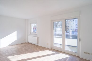 Wohnung zur Miete 293 € 2 Zimmer 49,6 m² EG Stollberger Straße 58a Zentrum Chemnitz 09119