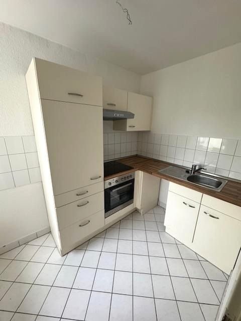 Wohnung zur Miete 430 € 3 Zimmer 66 m²<br/>Wohnfläche 4.<br/>Geschoss ab sofort<br/>Verfügbarkeit Sankt -Michaelstr. . Fichtestraße / Ambrosiusplatz Magdeburg 39112