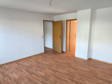 Wohnung zur Miete 325 € 2 Zimmer 49,5 m² EG frei ab sofort Leipziger Straße 1 Borna Borna 04552