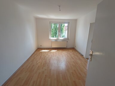 Wohnung zur Miete 427 € 4 Zimmer 73,5 m² 3. Geschoss Straße des Friedens 78 Merseburg Merseburg 06217