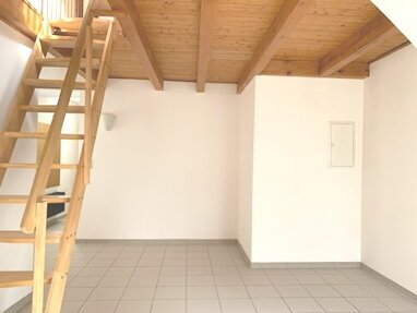 Maisonette zur Miete 350 € 1,5 Zimmer 40 m² 2. Geschoss Plöckendorf Rednitzhembach 91126