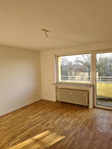 Wohnung zur Miete 368 € 3 Zimmer 75 m² 4. Geschoss frei ab sofort Römerstr. 426 Vierlinden Duisburg 47178