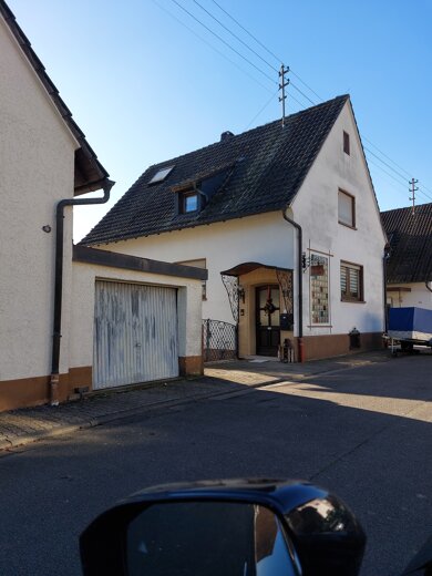 Haus zum Kauf 249.000 € 5 Zimmer 130 m² 750 m² Grundstück Bergstraße 17 Niederschlettenbach 76891