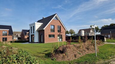 Einfamilienhaus zum Kauf 609.000 € 5 Zimmer 147,4 m² 615 m² Grundstück Wiefelstede Wiefelstede 26215