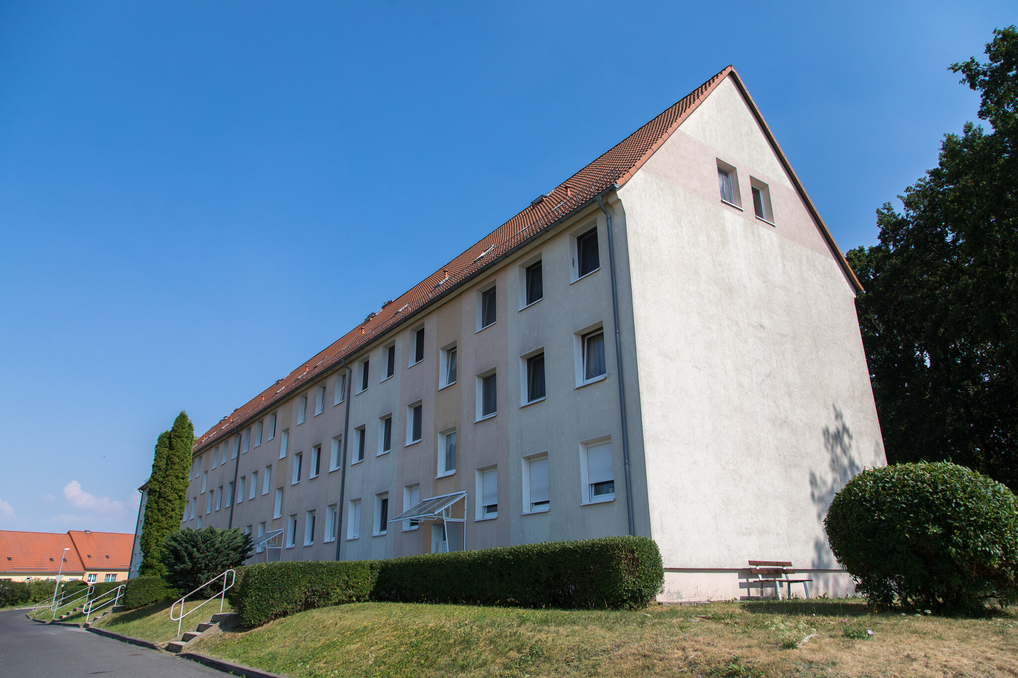 Wohnung zur Miete 389 € 3 Zimmer 56 m²<br/>Wohnfläche Erdgeschoss<br/>Geschoss Geschwister-Scholl-Straße 41 Halsbrücke Halsbrücke 09633