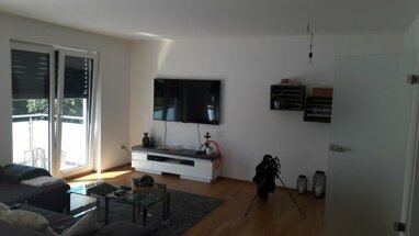 Wohnung zur Miete 630 € 2 Zimmer 72 m² Uhlandstraße 2-4 Forchheim Forchheim 91301