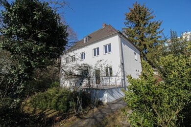 Einfamilienhaus zum Kauf 989.000 € 8 Zimmer 168 m² 748 m² Grundstück West Landshut 84034