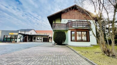 Einfamilienhaus zum Kauf 519.750 € 8 Zimmer 213 m² 1.000 m² Grundstück Heidenau 01809