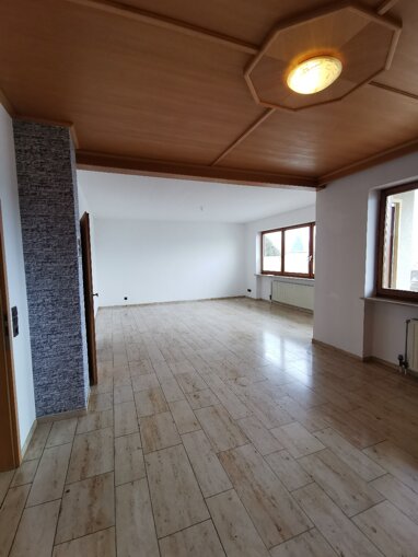 Wohnung zur Miete 900 € 4,5 Zimmer 125 m² Erdgeschoss Am Anger 28 Neuhaus Neuhaus a.d.Pegnitz 91284