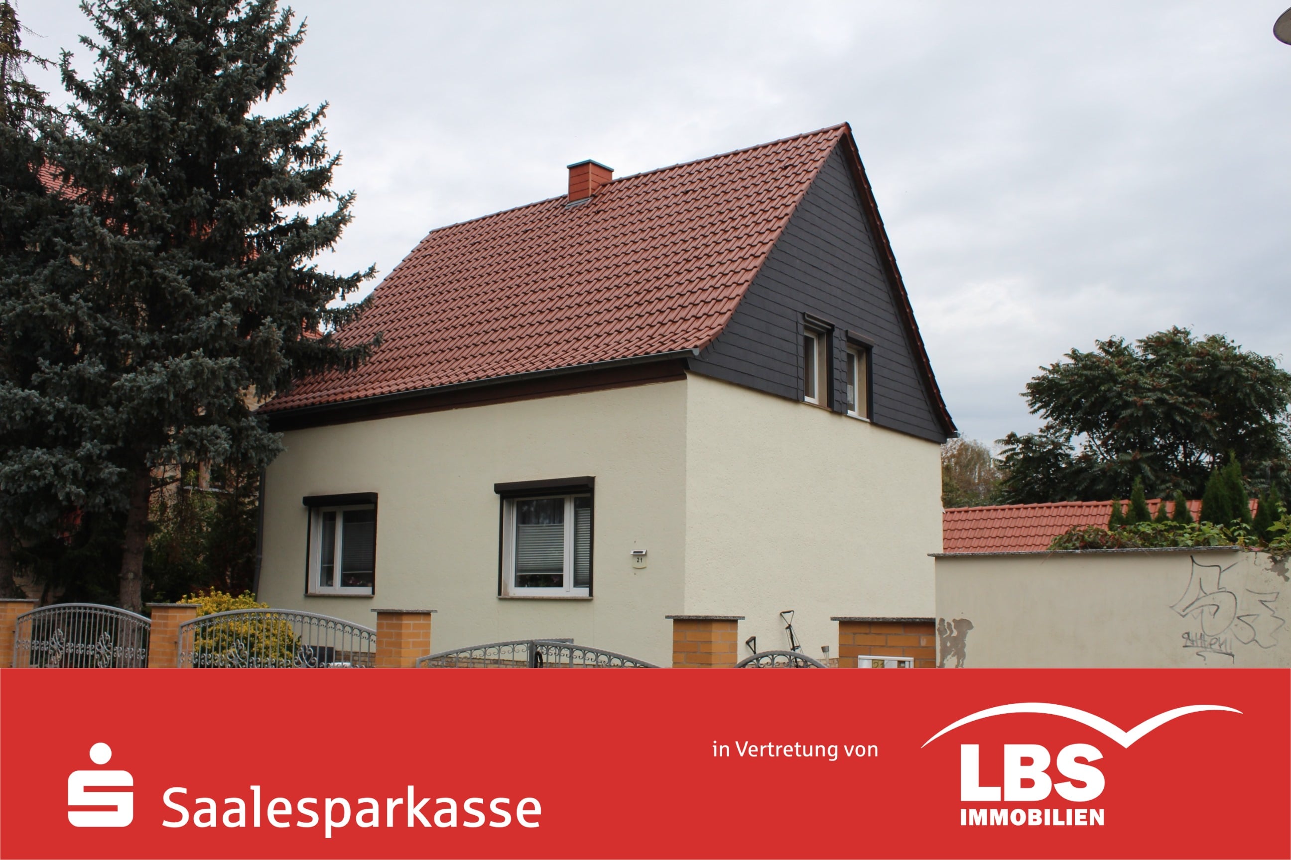 Einfamilienhaus zum Kauf 260.000 € 5 Zimmer 110 m²<br/>Wohnfläche 2.980 m²<br/>Grundstück Merseburg Merseburg 06217