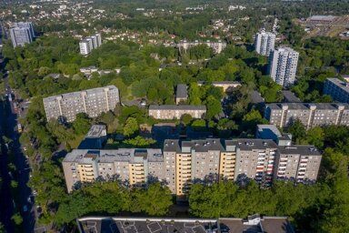 Wohnung zur Miete nur mit Wohnberechtigungsschein 681 € 4 Zimmer 90 m² 5. Geschoss frei ab 16.01.2025 Johannisthaler Chaussee 312 Berlin 12351