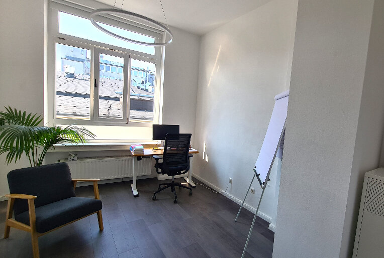 Bürofläche zur Miete provisionsfrei 649 € 9 m²<br/>Bürofläche Friesenwall Altstadt - Nord Köln 50672