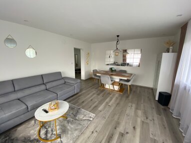 Wohnung zum Kauf 419.000 € 4 Zimmer 107 m² 1. Geschoss frei ab 01.01.2025 Cadolzburg Cadolzburg 90556