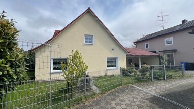 Einfamilienhaus zum Kauf Provisionsfrei 239.000 € 3,5 Zimmer 110 m² 470 m² Grundstück Ruckasinger Str.4 Osterhofen Osterhofen 94486