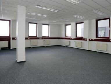 Bürofläche zur Miete 10 € 240 m² Bürofläche teilbar ab 15 m² Steinbach 61449