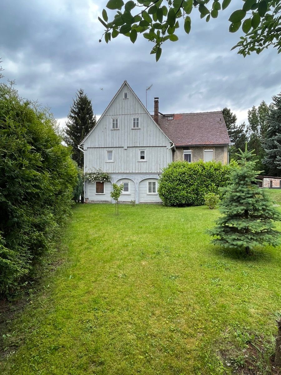 Einfamilienhaus zum Kauf 114.000 € 7 Zimmer 160 m²<br/>Wohnfläche 1.045 m²<br/>Grundstück Ebersbach Ebersbach-Neugersdorf 02730