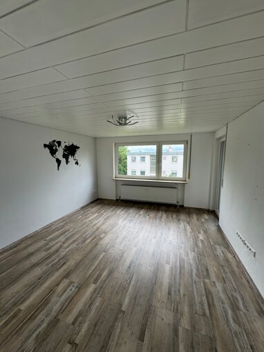 Wohnung zur Miete 760 € 2,5 Zimmer 62 m² 3. Geschoss frei ab sofort Möglingen 71696