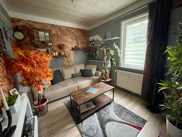 Wohnung zur Miete 360 € 2 Zimmer 46 m² frei ab sofort Neustadt Neustadt bei Coburg 96465