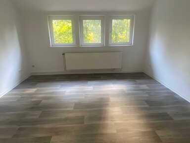 Wohnung zur Miete 300 € 2 Zimmer 51,1 m² 1. Geschoss Breslauer Str. 12 Wolfshagen Langelsheim 38685