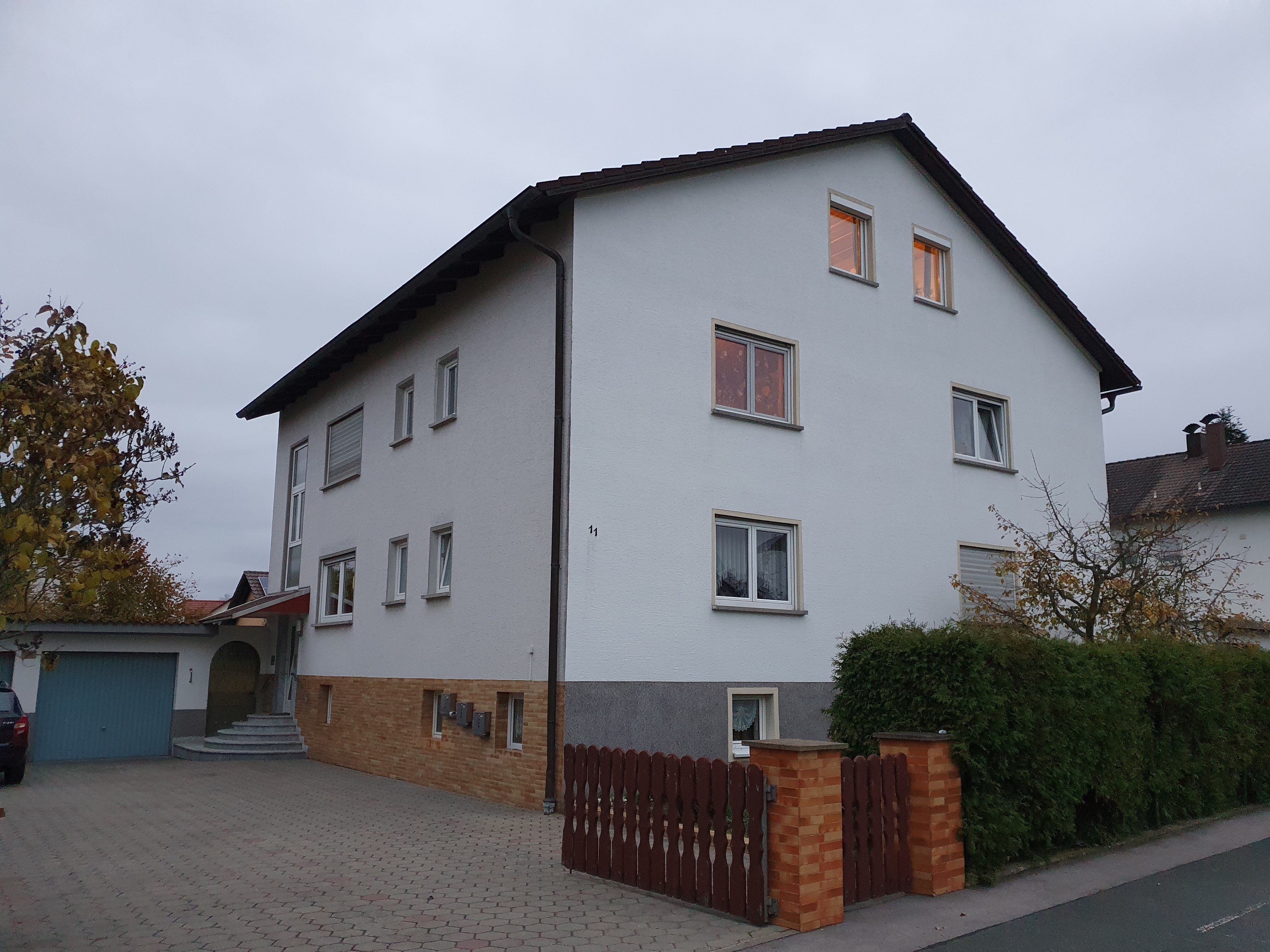 Mehrfamilienhaus zum Kauf provisionsfrei 750.000 € 11 Zimmer 300 m²<br/>Wohnfläche 815 m²<br/>Grundstück ab sofort<br/>Verfügbarkeit Ringstraße 11 Pettstadt Pettstadt 96175