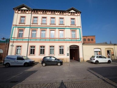 Wohnung zur Miete 700 € 5 Zimmer 175 m² frei ab sofort Große Kalandstr. Weißenfels Goseck 06667