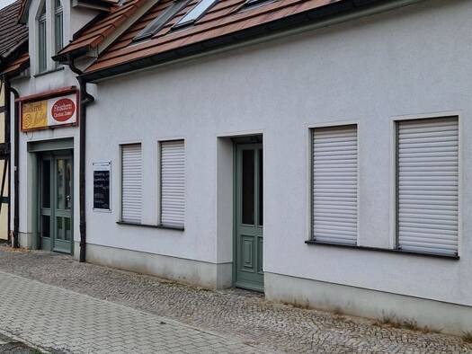 Laden zur Miete provisionsfrei 336 € 2 Zimmer 48 m² Verkaufsfläche Schlossstraße 61 Oranienbaum Oranienbaum-Wörlitz 06785