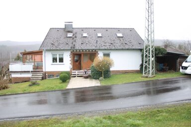 Einfamilienhaus zum Kauf provisionsfrei 299.000 € 8 Zimmer 230 m² 1.000 m² Grundstück Knüllweg 6 Remsfeld Knüllwald 34593