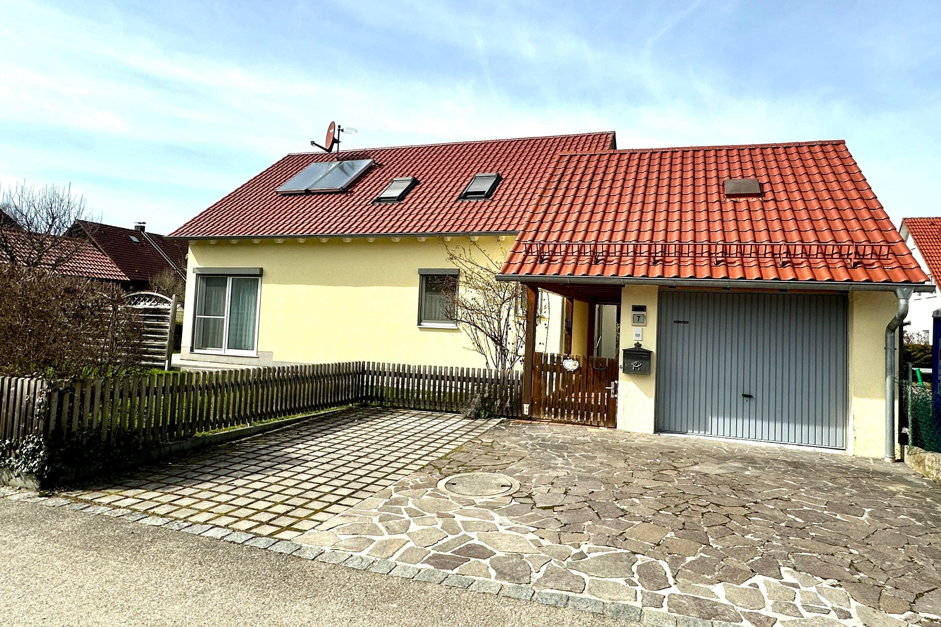 Einfamilienhaus zum Kauf 765.000 € 4,5 Zimmer 142 m² 574 m² Grundstück Egling Egling 86492