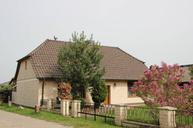 Einfamilienhaus zum Kauf 210.000 € 5 Zimmer 125 m² 1.000 m² Grundstück Feldweg 8 Hohennauen Seeblick 14715