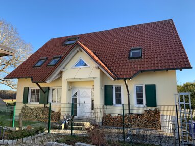 Einfamilienhaus zur Miete 1.900 € 5,5 Zimmer 170 m² 621 m² Grundstück Neumünster Altenmünster 86450