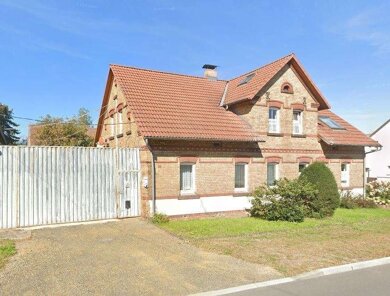 Einfamilienhaus zum Kauf provisionsfrei 180.000 € 8 Zimmer 200 m² 3.630 m² Grundstück Staupitz Gorden-Staupitz 03238