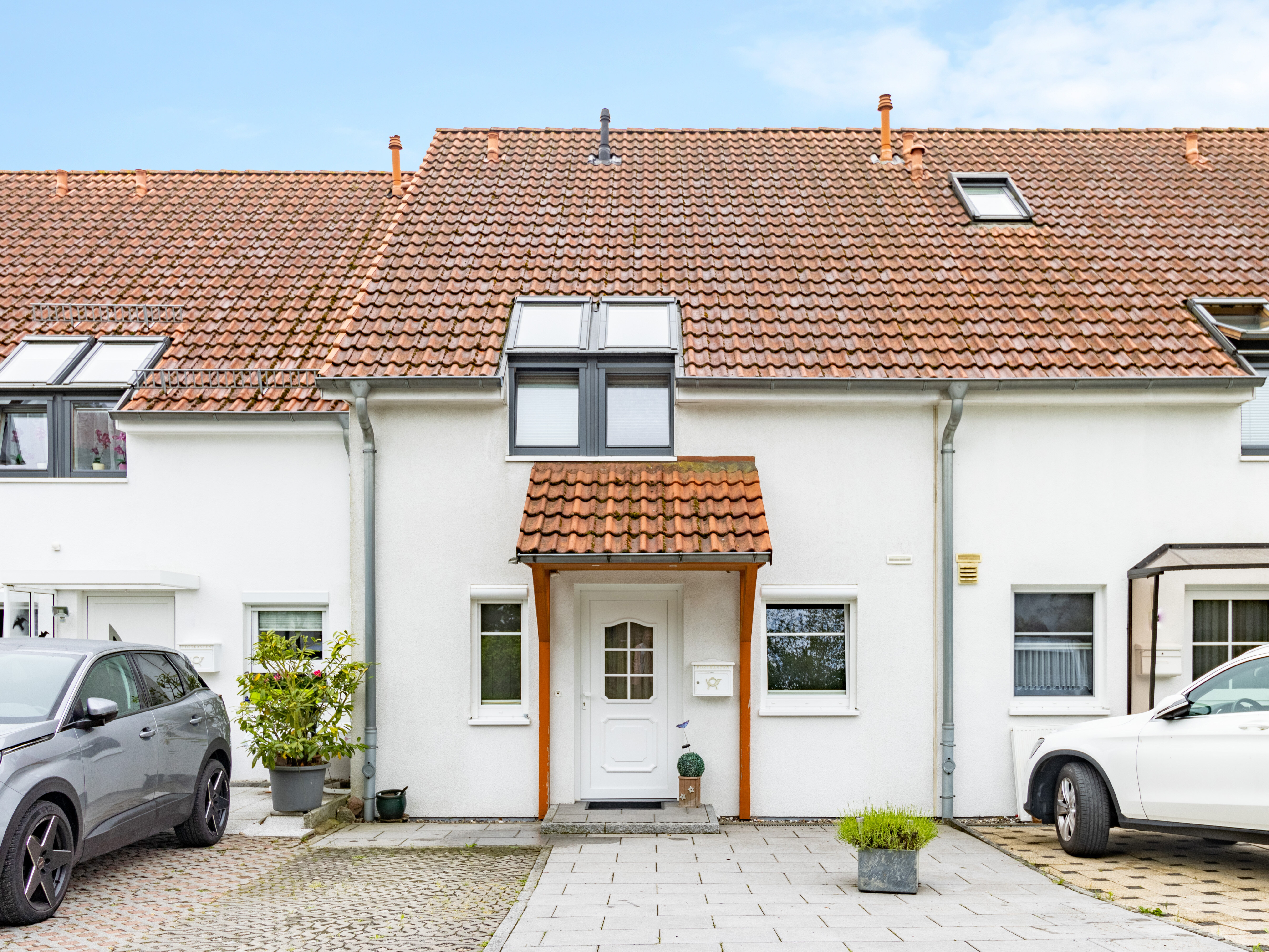 Reihenmittelhaus zum Kauf 545.000 € 5 Zimmer 117 m²<br/>Wohnfläche 177 m²<br/>Grundstück Holstentor - Nord Lübeck 23552
