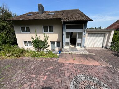 Mehrfamilienhaus zum Kauf 240.000 € 10 Zimmer 220 m² 908 m² Grundstück frei ab sofort Dr.-Martiny-Str. 6 Bad Salzschlirf 36364