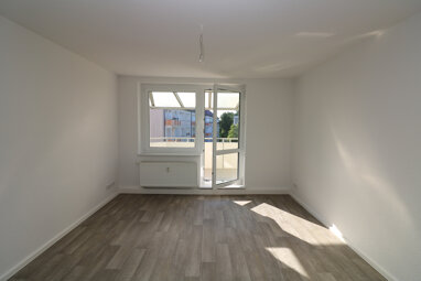 Wohnung zur Miete 409 € 4 Zimmer 67,7 m² 3. Geschoss Dr.-Richard-Beck-Straße 7 Wasserberg - Nord Freiberg 09599