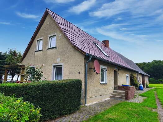 Einfamilienhaus zum Kauf 79.000 € 4 Zimmer 76 m² 2.765 m² Grundstück Hohenberg-Krusemark 39596