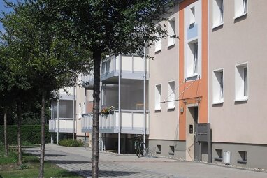 Wohnung zur Miete 300 € 2 Zimmer 51,8 m² Erdgeschoss Am Stahlwerk 4 Großenhain Großenhain 01558