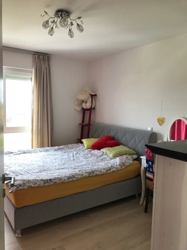 Wohnung zur Miete 700 € 2 Zimmer 70 m² frei ab sofort An der Lindenallee 24 Frankfurter Berg Frankfurt am Main 60433