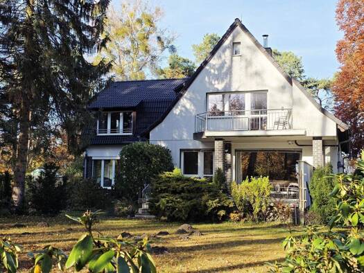 Einfamilienhaus zum Kauf 690.000 € 7 Zimmer 220 m² 3.987 m² Grundstück Waren 17192