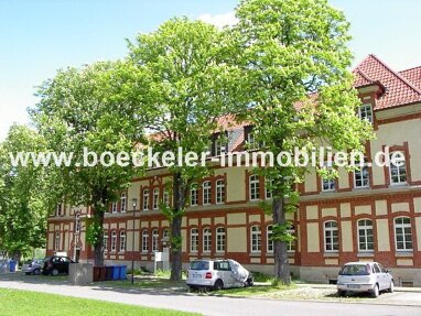 Wohnung zur Miete 324 € 2 Zimmer 47,4 m² 2. Geschoss Naumburg Naumburg 06618
